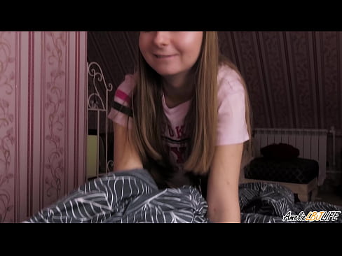 ❤️ Blondie sûget har BFF's djip en krijt cum yn 'e mûle ☑ Just porno by wy ❌